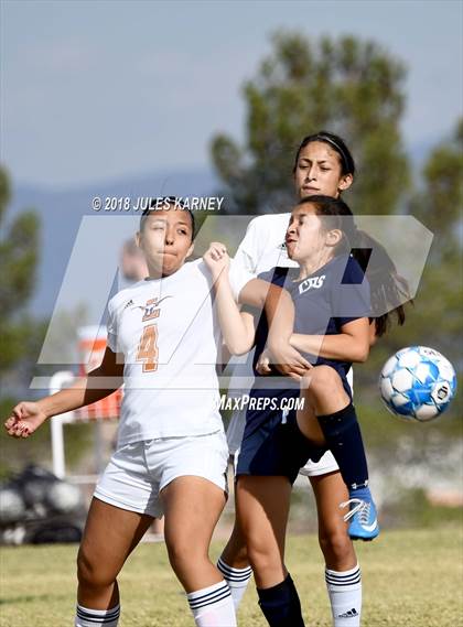 Thumbnail 3 in Legacy vs Centennial photogallery.