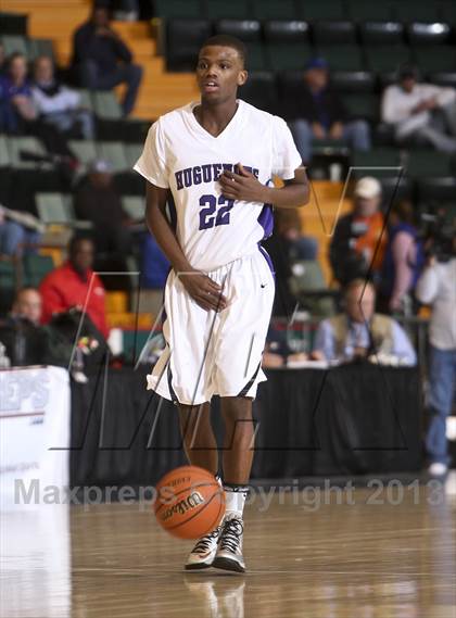Thumbnail 2 in New Rochelle vs. Northport (NYSPHSAA Class AA Semifinal) photogallery.