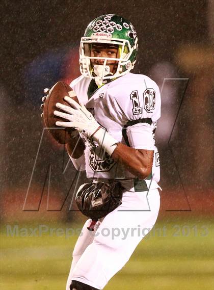 Thumbnail 1 in Marin Catholic vs. El Cerrito (CIF NCS D3 Final) photogallery.
