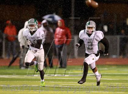 Thumbnail 3 in Marin Catholic vs. El Cerrito (CIF NCS D3 Final) photogallery.