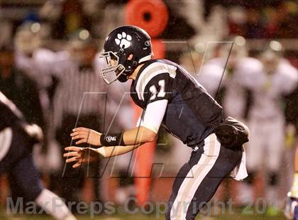 Thumbnail 2 in Marin Catholic vs. El Cerrito (CIF NCS D3 Final) photogallery.