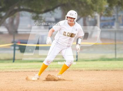 Thumbnail 2 in El Camino vs Grossmont (Cougar Classic) photogallery.