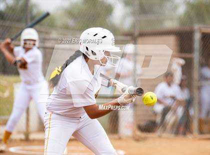Thumbnail 3 in El Camino vs Grossmont (Cougar Classic) photogallery.