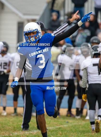 Thumbnail 1 in Carbondale @ Cahokia (IHSA 5A Second Round Playoff) photogallery.