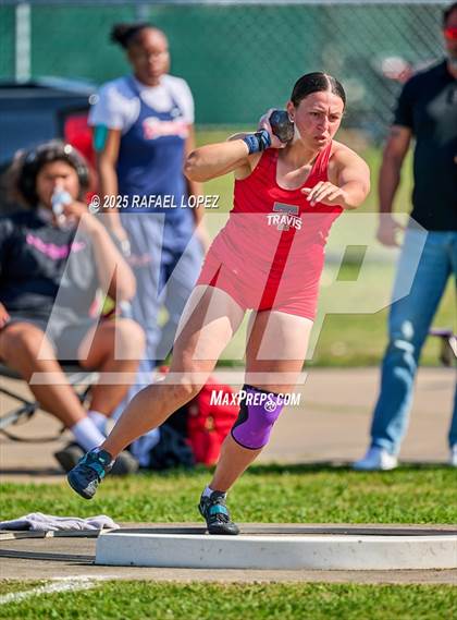 Thumbnail 3 in UIL 6A Track & Field Area 21&22 (Shot Put) photogallery.