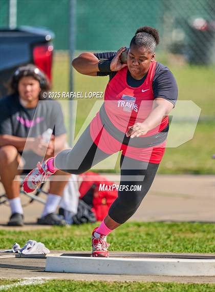 Thumbnail 1 in UIL 6A Track & Field Area 21&22 (Shot Put) photogallery.
