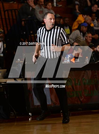 Thumbnail 1 in Sierra Canyon vs. Damien (La Canada Holiday Tournament) photogallery.