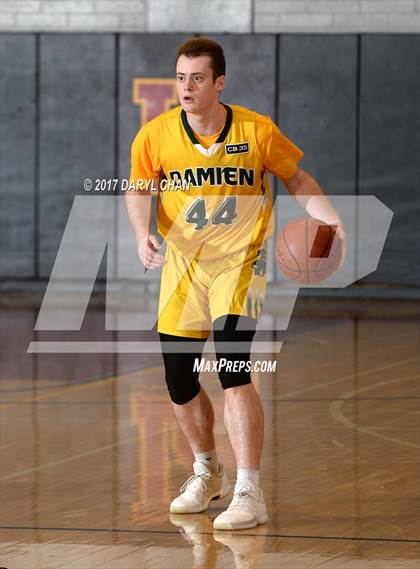 Thumbnail 1 in Sierra Canyon vs. Damien (La Canada Holiday Tournament) photogallery.