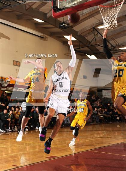 Thumbnail 3 in Sierra Canyon vs. Damien (La Canada Holiday Tournament) photogallery.