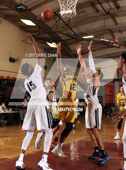 Thumbnail 3 in Sierra Canyon vs. Damien (La Canada Holiday Tournament) photogallery.