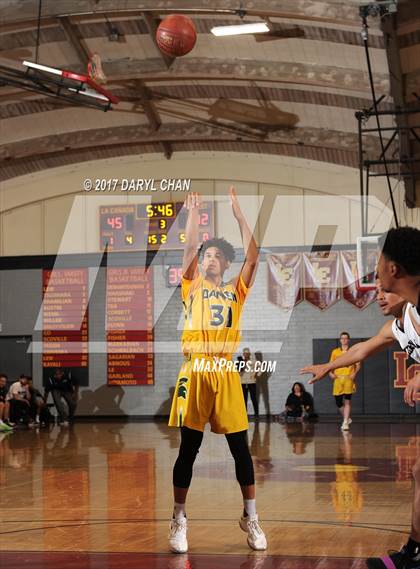 Thumbnail 3 in Sierra Canyon vs. Damien (La Canada Holiday Tournament) photogallery.