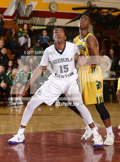 Thumbnail 2 in Sierra Canyon vs. Damien (La Canada Holiday Tournament) photogallery.
