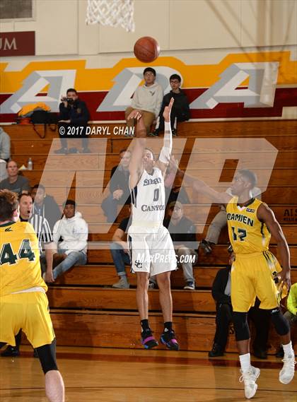 Thumbnail 1 in Sierra Canyon vs. Damien (La Canada Holiday Tournament) photogallery.