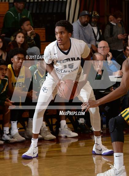 Thumbnail 3 in Sierra Canyon vs. Damien (La Canada Holiday Tournament) photogallery.