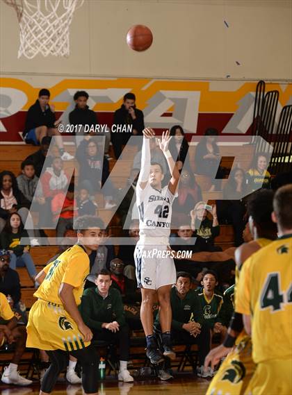 Thumbnail 1 in Sierra Canyon vs. Damien (La Canada Holiday Tournament) photogallery.