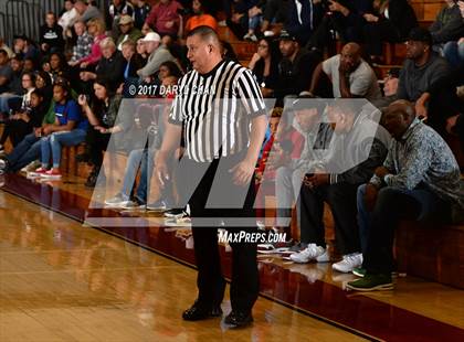 Thumbnail 3 in Sierra Canyon vs. Damien (La Canada Holiday Tournament) photogallery.