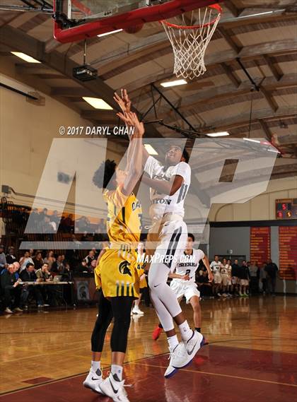 Thumbnail 3 in Sierra Canyon vs. Damien (La Canada Holiday Tournament) photogallery.