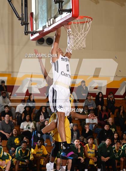 Thumbnail 2 in Sierra Canyon vs. Damien (La Canada Holiday Tournament) photogallery.