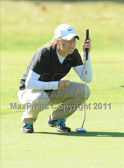 Thumbnail 1 in NCHSAA 4A Championships (Day 2) photogallery.