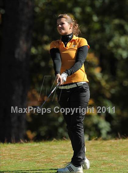 Thumbnail 2 in NCHSAA 4A Championships (Day 2) photogallery.