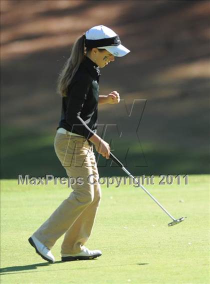 Thumbnail 2 in NCHSAA 4A Championships (Day 2) photogallery.