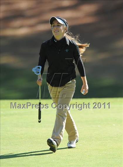 Thumbnail 1 in NCHSAA 4A Championships (Day 2) photogallery.