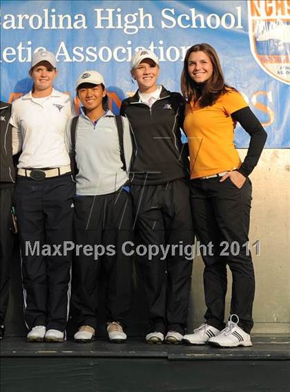 Thumbnail 2 in NCHSAA 4A Championships (Day 2) photogallery.