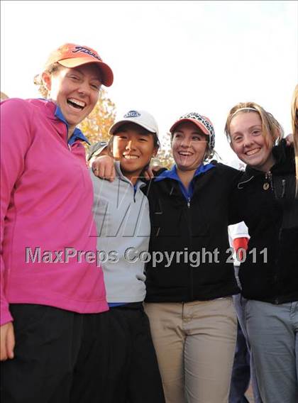 Thumbnail 2 in NCHSAA 4A Championships (Day 2) photogallery.
