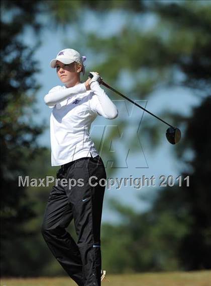 Thumbnail 3 in NCHSAA 4A Championships (Day 2) photogallery.