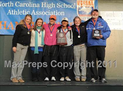 Thumbnail 1 in NCHSAA 4A Championships (Day 2) photogallery.