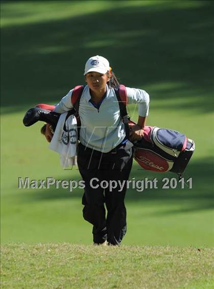 Thumbnail 1 in NCHSAA 4A Championships (Day 2) photogallery.