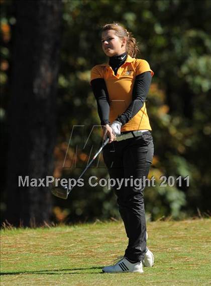 Thumbnail 1 in NCHSAA 4A Championships (Day 2) photogallery.