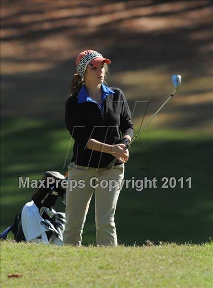 Thumbnail 2 in NCHSAA 4A Championships (Day 2) photogallery.