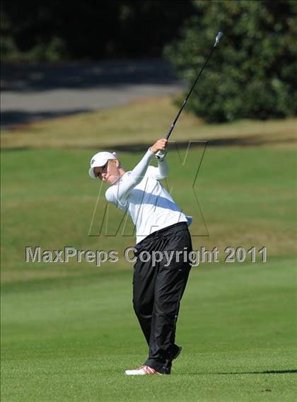 Thumbnail 2 in NCHSAA 4A Championships (Day 2) photogallery.