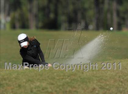 Thumbnail 3 in NCHSAA 4A Championships (Day 2) photogallery.