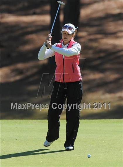 Thumbnail 2 in NCHSAA 4A Championships (Day 2) photogallery.