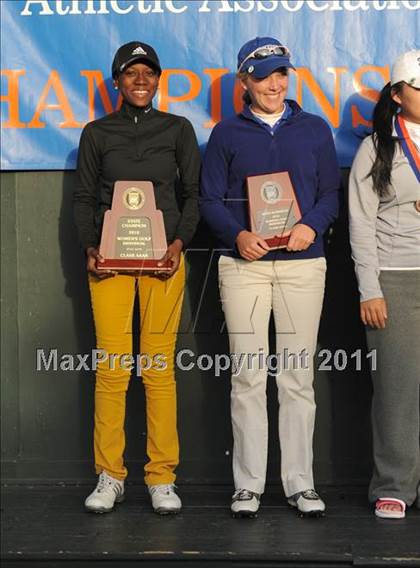 Thumbnail 2 in NCHSAA 4A Championships (Day 2) photogallery.