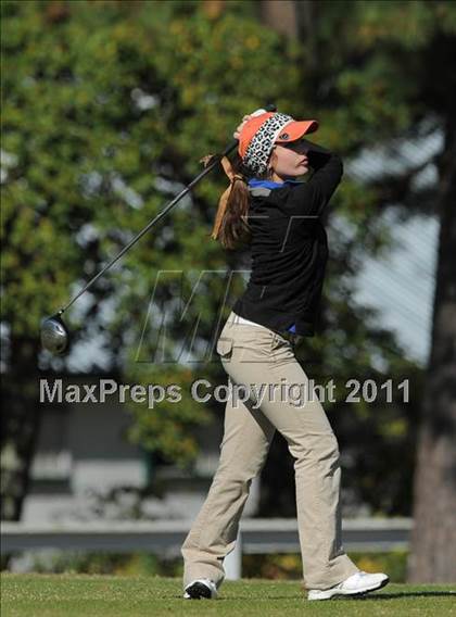 Thumbnail 3 in NCHSAA 4A Championships (Day 2) photogallery.