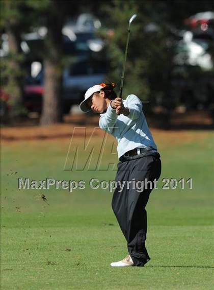 Thumbnail 1 in NCHSAA 4A Championships (Day 2) photogallery.