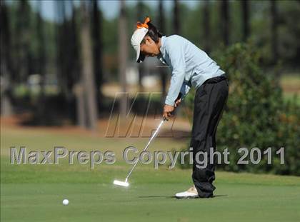 Thumbnail 2 in NCHSAA 4A Championships (Day 2) photogallery.
