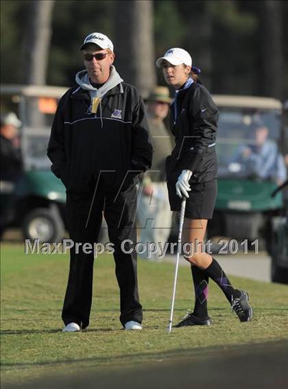 Thumbnail 2 in NCHSAA 4A Championships (Day 2) photogallery.