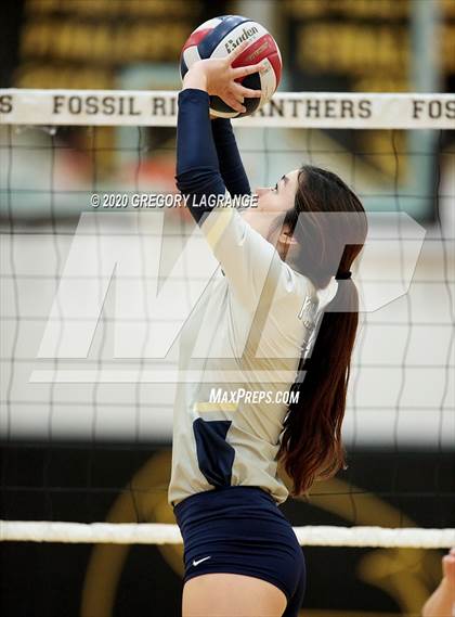 Thumbnail 1 in Keller vs Fossil Ridge photogallery.