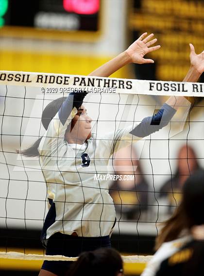 Thumbnail 3 in Keller vs Fossil Ridge photogallery.