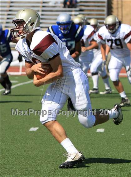 Thumbnail 3 in Scotts Valley vs. Capital Christian (Battle at the Capital) photogallery.