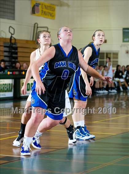 Thumbnail 1 in Palos Verdes Peninsula vs. Dana Hills (Santa Barbara Tournament of Champions) photogallery.