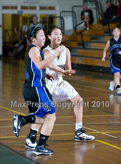 Thumbnail 3 in Palos Verdes Peninsula vs. Dana Hills (Santa Barbara Tournament of Champions) photogallery.