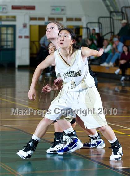 Thumbnail 2 in Palos Verdes Peninsula vs. Dana Hills (Santa Barbara Tournament of Champions) photogallery.