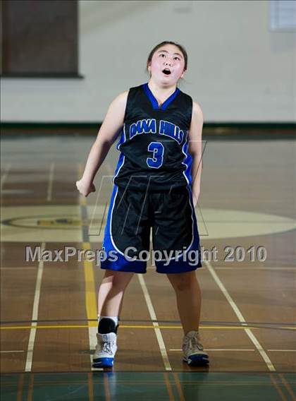 Thumbnail 2 in Palos Verdes Peninsula vs. Dana Hills (Santa Barbara Tournament of Champions) photogallery.