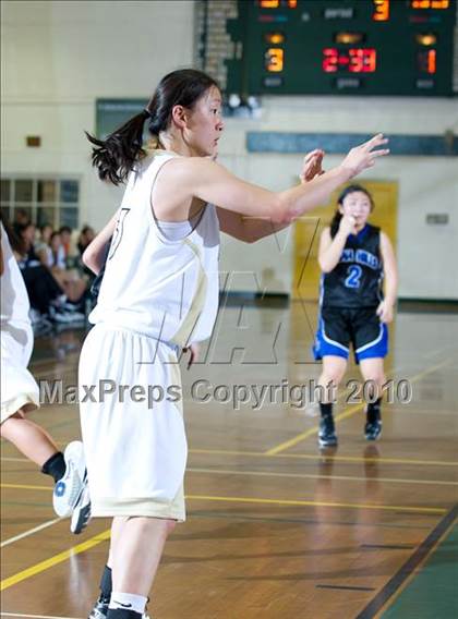 Thumbnail 1 in Palos Verdes Peninsula vs. Dana Hills (Santa Barbara Tournament of Champions) photogallery.