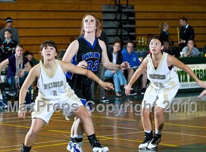Thumbnail 2 in Palos Verdes Peninsula vs. Dana Hills (Santa Barbara Tournament of Champions) photogallery.
